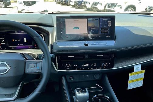 2025 Nissan Rogue Platinum
