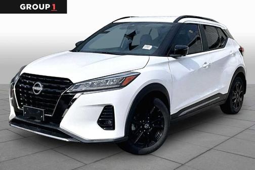 Fresh Powder 2023 Nissan Kicks SR