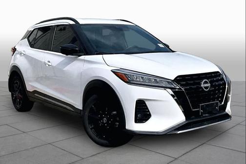 Fresh Powder 2023 Nissan Kicks SR