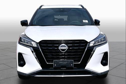 Fresh Powder 2023 Nissan Kicks SR