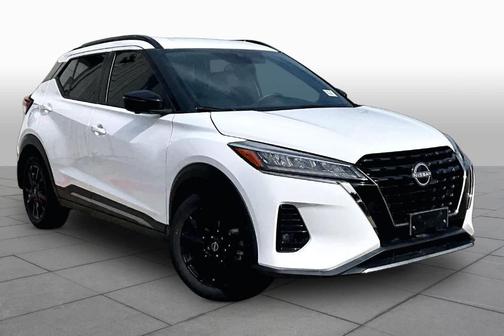 Fresh Powder 2023 Nissan Kicks SR