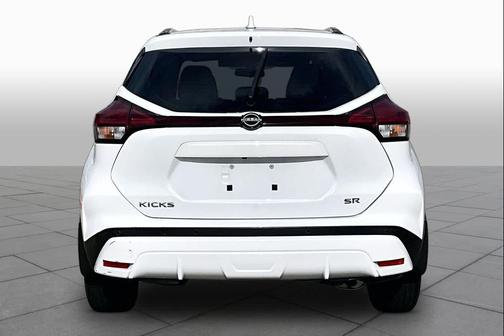 Fresh Powder 2023 Nissan Kicks SR