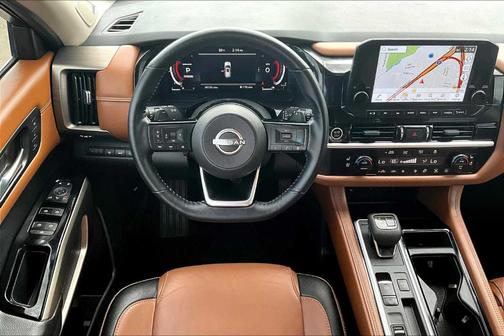 2022 Nissan Pathfinder Platinum