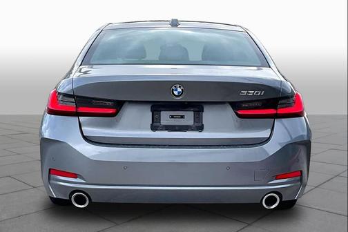 Skyscraper Grey Metallic 2024 BMW 330 330i