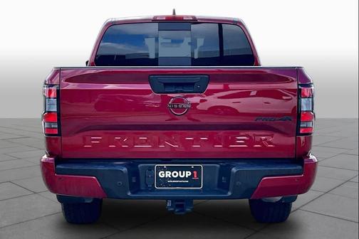 Cardinal Red Metallic Tricoat 2024 Nissan Frontier PRO-4X