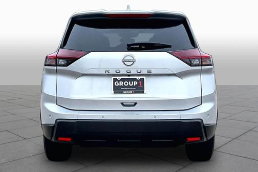 Brilliant Silver Metallic 2025 Nissan Rogue SV