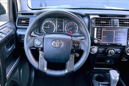 2024 Toyota 4Runner TRD Off Road