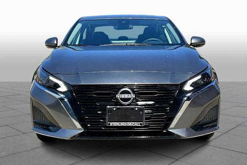 2025 Nissan Altima SL