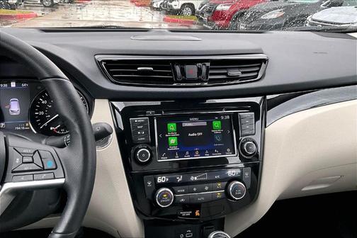 2022 Nissan Rogue Sport SL