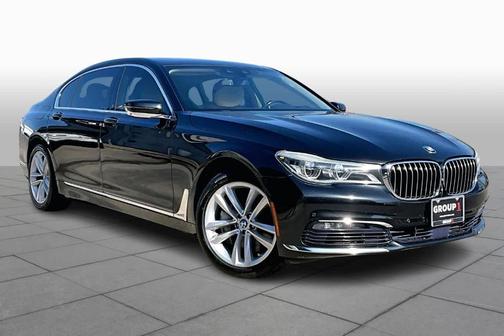 2016 BMW 750 i xDrive