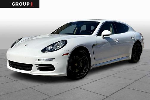 2015 Porsche Panamera S