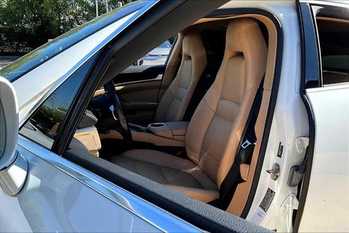 2015 Porsche Panamera S