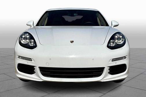 2015 Porsche Panamera S