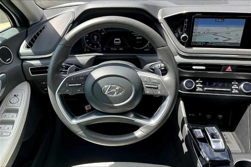 2023 Hyundai SONATA Limited