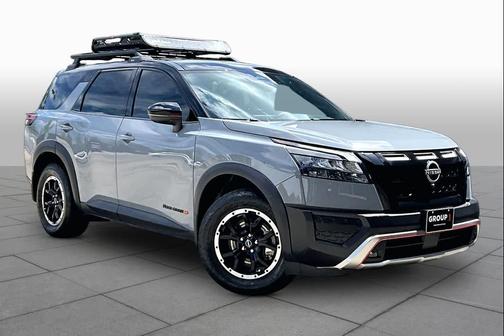 Solid Gray/Super Black 2024 Nissan Pathfinder Rock Creek 4WD