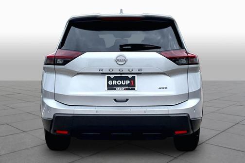 Brilliant Silver Metallic 2025 Nissan Rogue SV