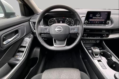 Brilliant Silver Metallic 2025 Nissan Rogue SV