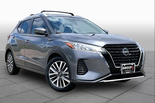 Gun Metallic 2023 Nissan Kicks SV