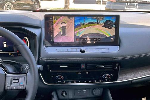 2025 Nissan Rogue Platinum