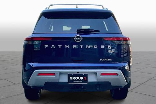 2024 Nissan Pathfinder Platinum