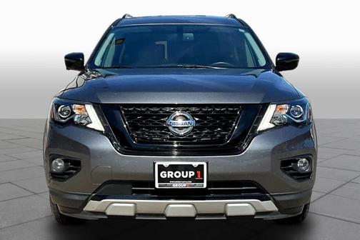 2020 Nissan Pathfinder SL