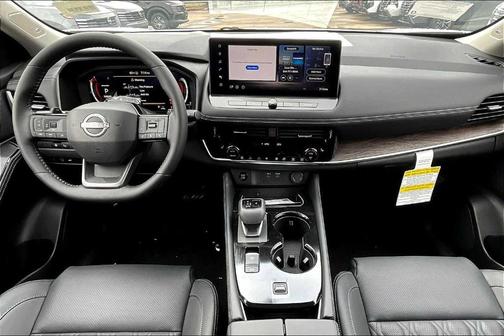 2025 Nissan Rogue Platinum