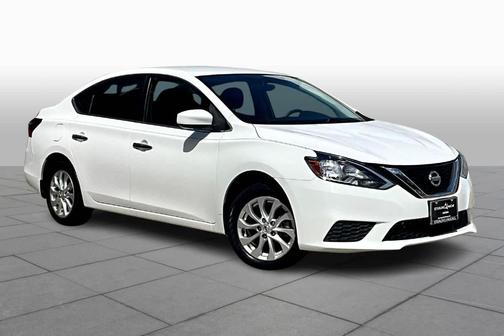 Cloud White 2018 Nissan Sentra SV