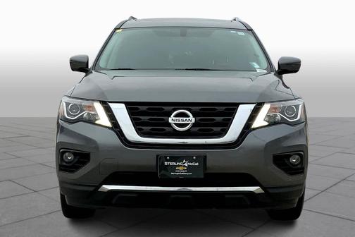 2020 Nissan Pathfinder Platinum