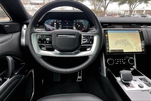 2023 Land Rover Range Rover P530 SE