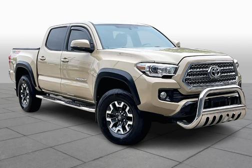2017 Toyota Tacoma TRD Sport