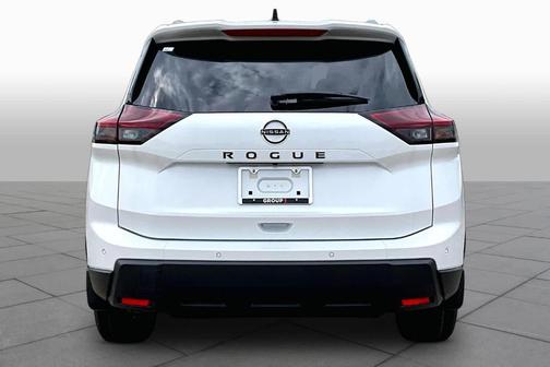 Everest White P 2026 Nissan Rogue Dark Armor
