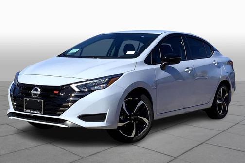 2025 Nissan Versa 1.6 SR