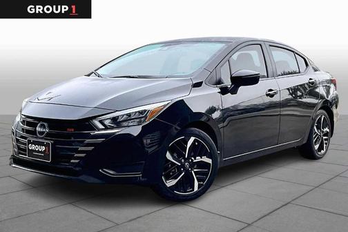 2025 Nissan Versa 1.6 SR