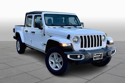 2022 Jeep Gladiator Sport