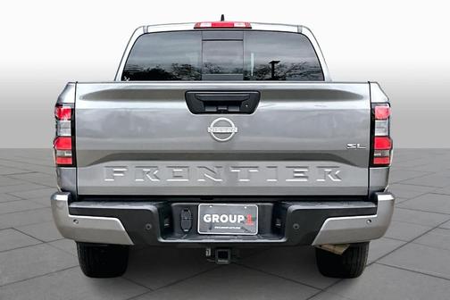 2024 Nissan Frontier SL