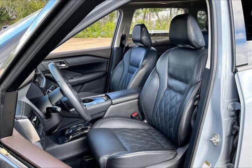 2022 Nissan Rogue Platinum