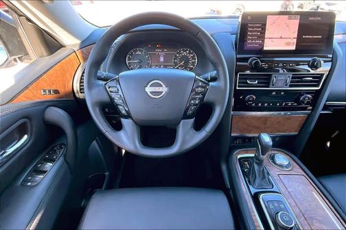 2024 Nissan Armada SL