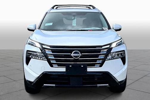 Everest White P 2026 Nissan Rogue Platinum