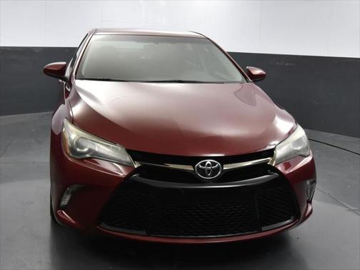 Ruby Flare Pearl 2016 Toyota Camry SE