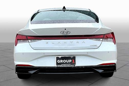 2021 Hyundai ELANTRA Limited