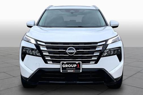 Everest White P 2024 Nissan Rogue SV