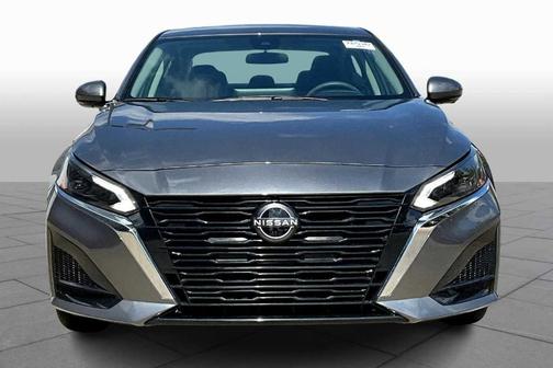 2025 Nissan Altima SL