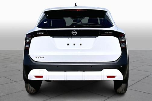 2026 Nissan Kicks S