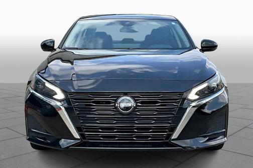 2024 Nissan Altima 2.5 SL