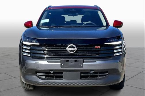 Gun Metallic/Scarlet Ember Tintcoat 2026 Nissan Kicks SR