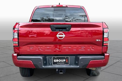 2024 Nissan Frontier SL