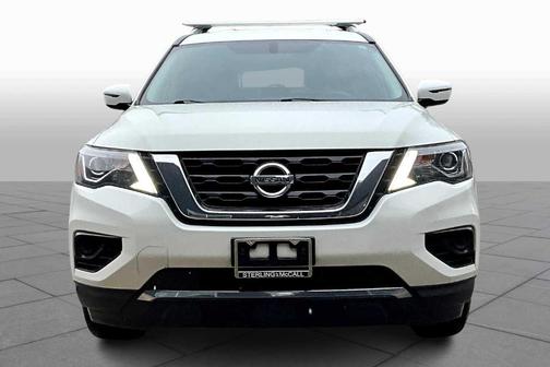2020 Nissan Pathfinder S