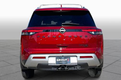 2023 Nissan Pathfinder Platinum