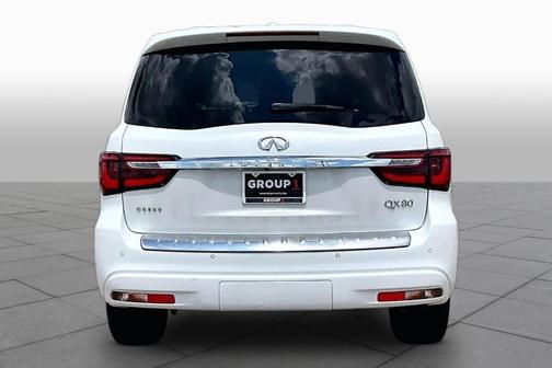 Moonstone White 2022 INFINITI QX80 SENSORY