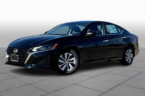 2025 Nissan Altima S
